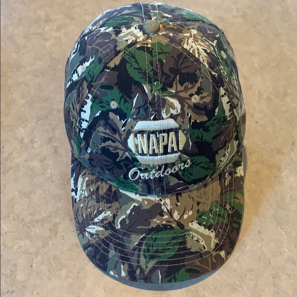 NAPA OUTDOORS Other - NAPA OUTDOORS Old School Camouflage Hat